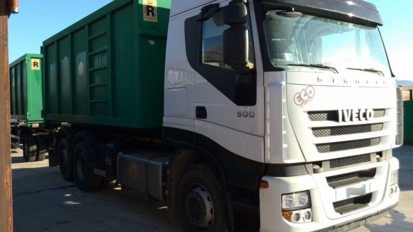 servizio container per smaltimento rifiuti e calcinacci
